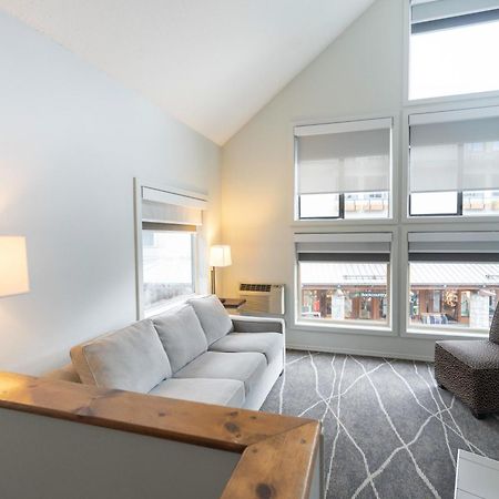 Executive Inn Whistler Zewnętrze zdjęcie