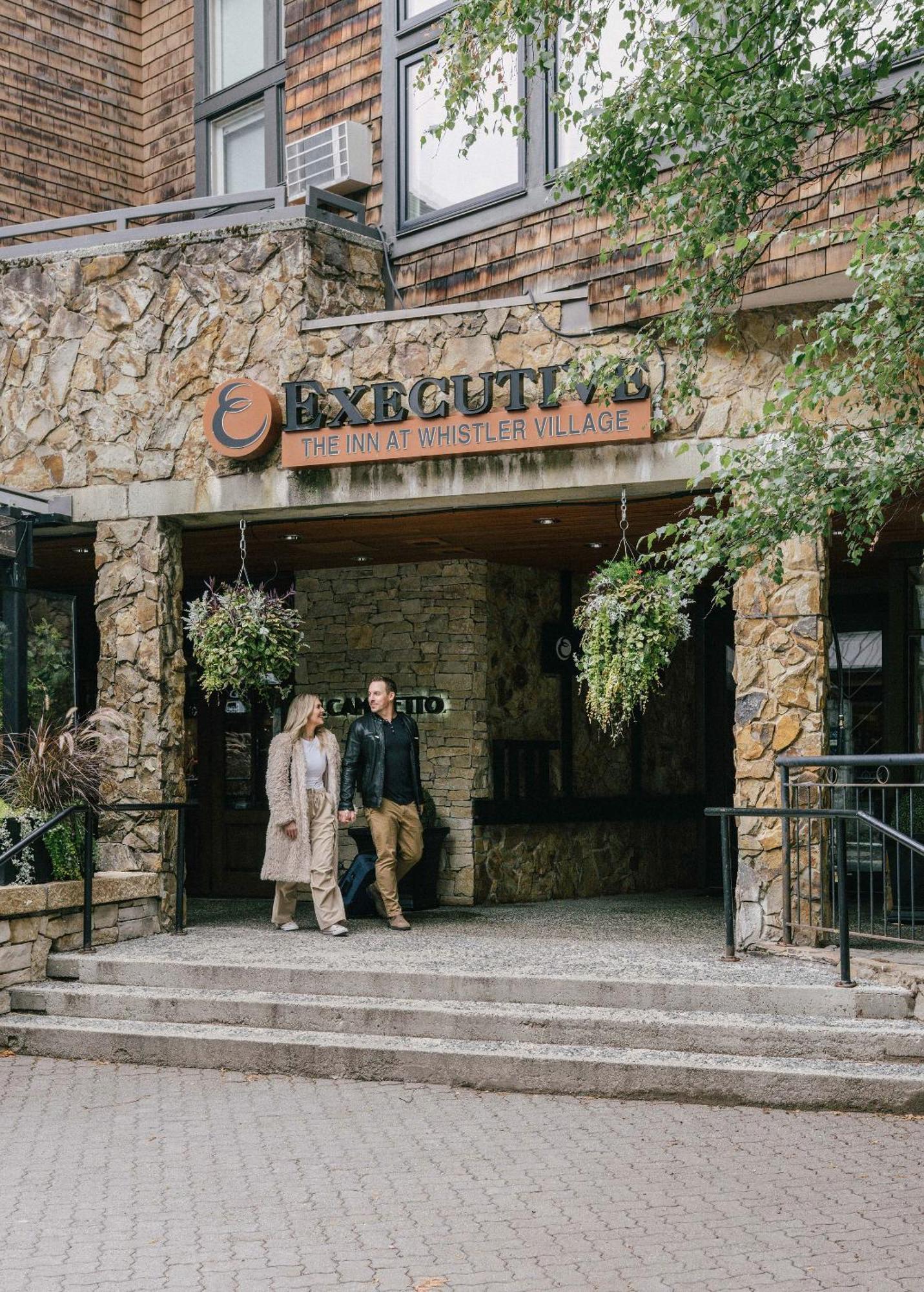 Executive Inn Whistler Zewnętrze zdjęcie