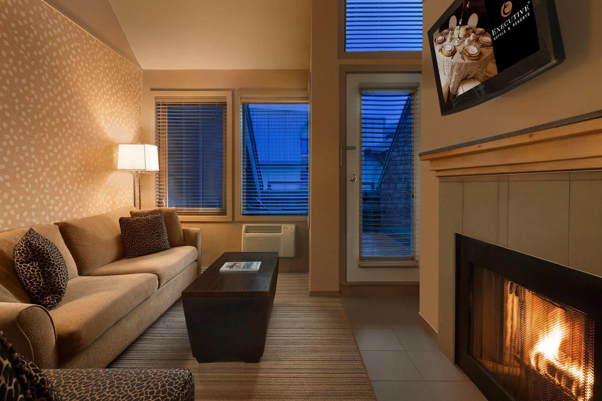 Executive Inn Whistler Zewnętrze zdjęcie